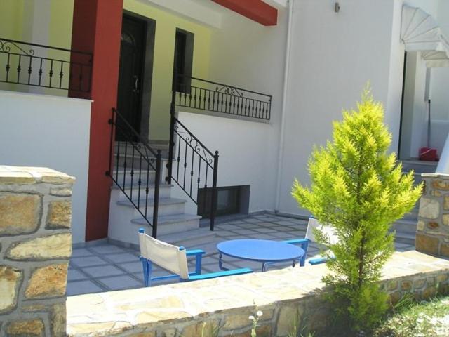 Golden Beach Inn Chrysi Ammoudia Exterior photo